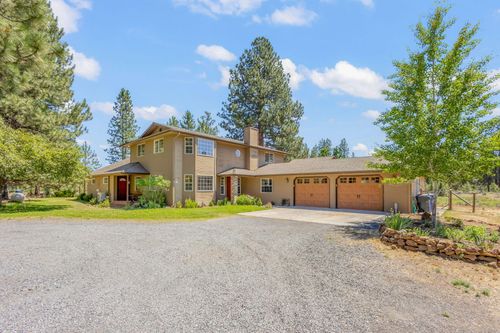 19723 Buck Canyon Rd, Bend, OR, 97702-8968 | Card Image