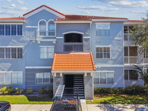 1223-18001 Richmond Place Dr, TAMPA, FL, 33647-1750 | Card Image