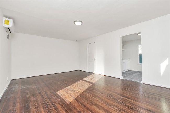 7019 Bonham St, Home with 1 bedrooms, 1 bathrooms and null parking in Houston TX | Image 9