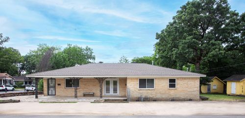 300 Rosetta St, Little Rock, AR, 72205-5864 | Card Image
