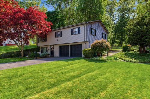 353 Thibeault Ave, Woonsocket, RI, 02895-6658 | Card Image