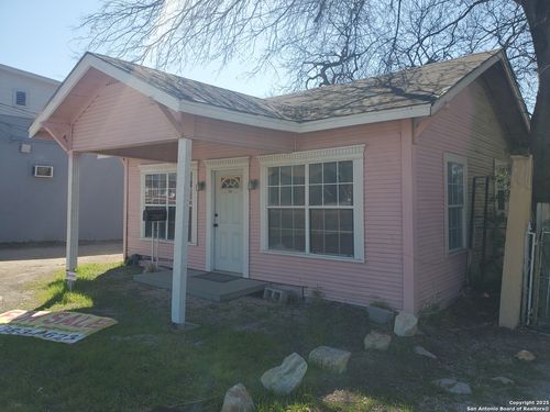614 W Hildebrand Ave, San Antonio, TX, 78212-2122 | Card Image