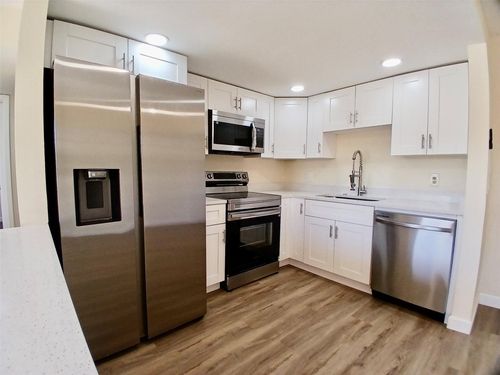 4131-4131 Oak Terrace Dr, Greenacres, FL, 33463-3702 | Card Image