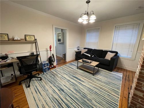 1-11 Braman St, Newport, RI, 02840-2501 | Card Image