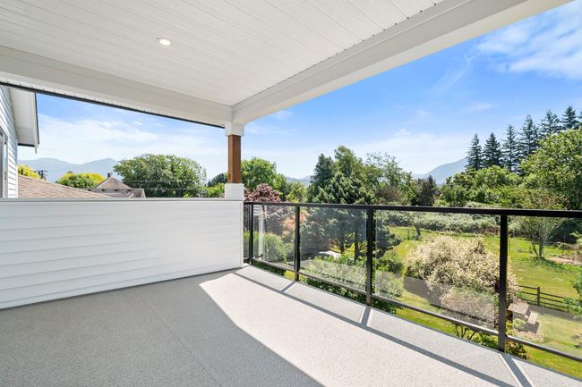 Balcony with a mountain view | Image 24