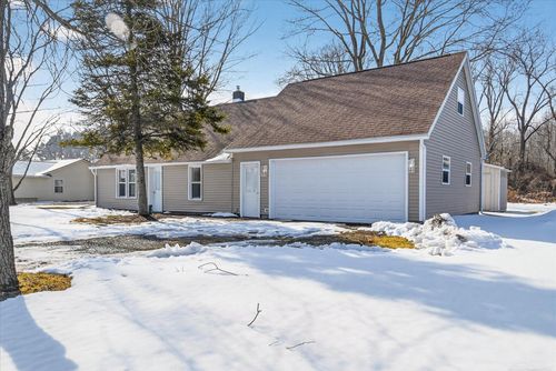 1091 Allen Rd, Kimball, MI, 48074-3202 | Card Image