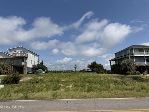 6616 Kings Lynn Dr, Oak Island, NC, 28465-7949 | Card Image
