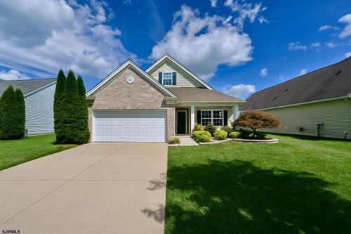 323 Mcclellan Rd, Egg Harbor Township, NJ, 08234-6616 | Card Image