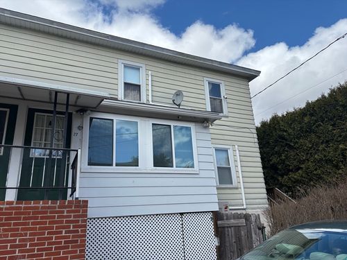 27 Cedar St, South Barre, MA, 01074-7715 | Card Image