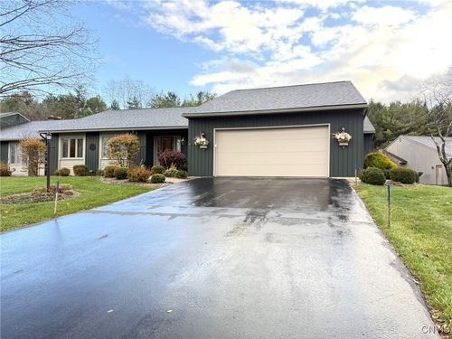 116 Spyglass Ln, Fayetteville, NY, 13066-1860 | Card Image