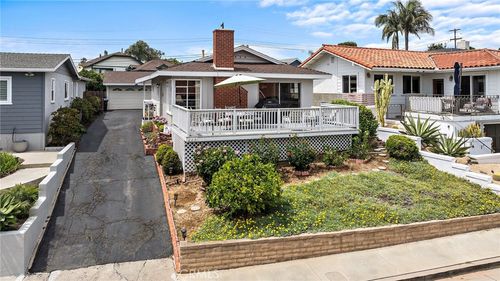 220 W Avenida Alessandro, San Clemente, CA, 92672-4333 | Card Image