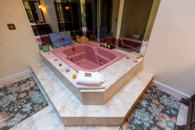Primary Bath | Image 16