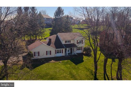 116 Victoria Ln, FROSTBURG, MD, 21532-1445 | Card Image