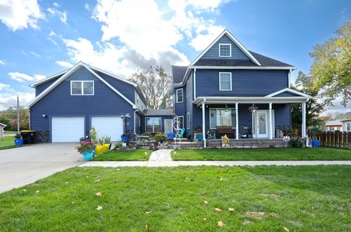 215 W Spring St, Colfax, IA, 50054-1427 | Card Image