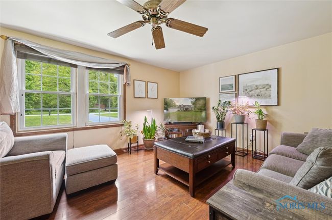 7424 Yawberg Rd, House other with 4 bedrooms, 3 bathrooms and 2 parking in Whitehouse OH | Image 11