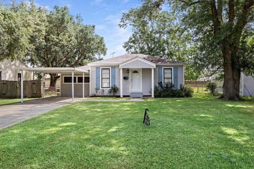 616 N 23rd St, Nederland, TX, 77627-5818 | Card Image