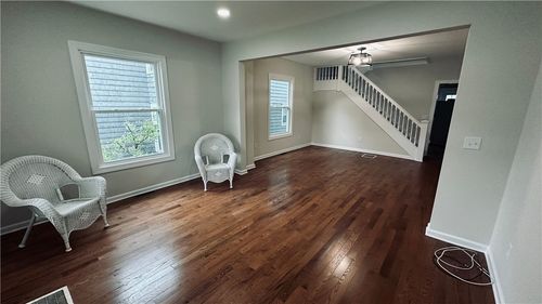 7 Havens Ave, Auburn, NY, 13021-4215 | Card Image