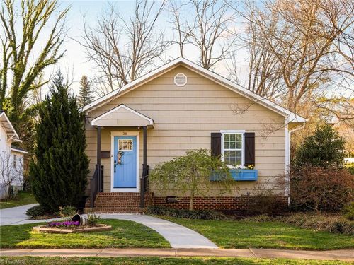 26 Vintage Ave, Winston-Salem, NC, 27127-2914 | Card Image