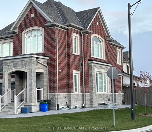 upper-1480 Kitchen Crt, Milton, ON, L9E1Y8 | Card Image