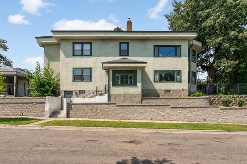 51 Albert St S, Saint Paul, MN, 55105-2201 | Card Image
