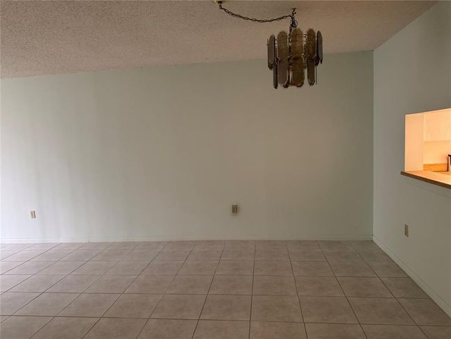 APT-3115 - 1820 N Lauderdale Ave, Condo with 2 bedrooms, 2 bathrooms and null parking in North Lauderdale FL | Image 5