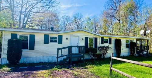 83 Birch Knoll Dr, Hazleton, PA, 18201-7653 | Card Image