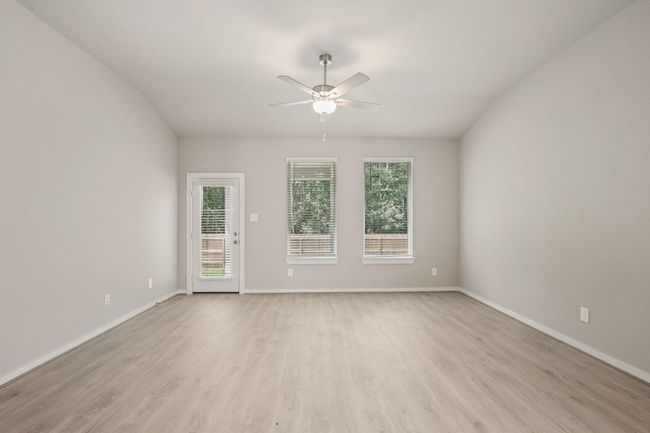 18338 Landing Meadows Ln, House other with 4 bedrooms, 4 bathrooms and 2 parking in New Caney TX | Image 7