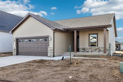 725 Chamberlin Ln, North Liberty, IA, 52317 | Card Image