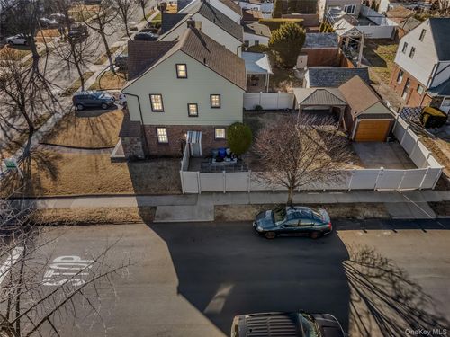 248-21 87th Ave, Bellerose, NY, 11426-2033 | Card Image