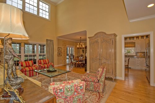 9 October Hill Dr, Lenox, MA, 01240 | Card Image