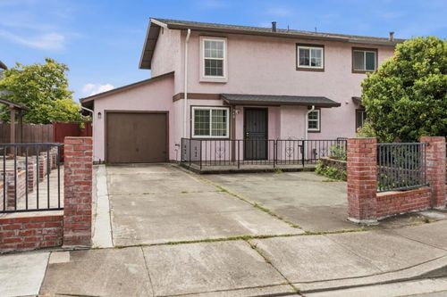 940 B St, Union City, CA, 94587-2146 | Card Image