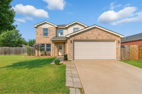 201 Dartmouth Dr, Forney, TX, 75126-6912 | Card Image