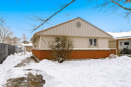 10333 Millard Ave, Chicago, IL, 60655-3121 | Card Image