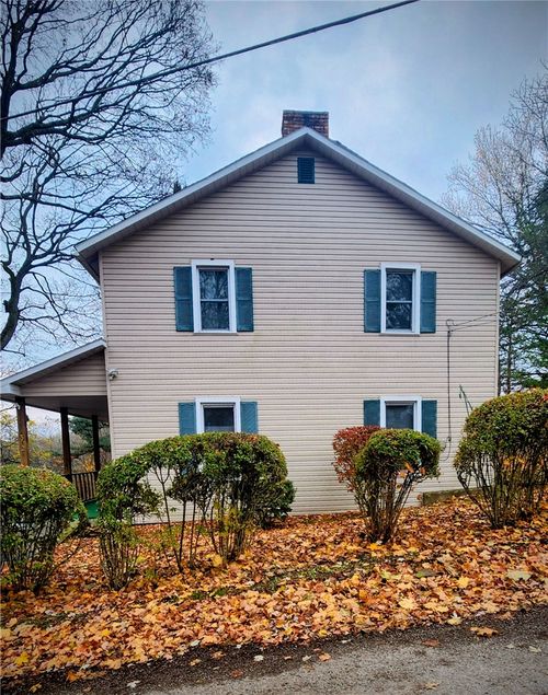 302 Church Rd, West Sunbury, PA, 16061-2906 | Card Image