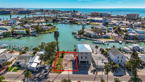 331 Boca Ciega Dr, MADEIRA BEACH, FL, 33708-2455 | Card Image