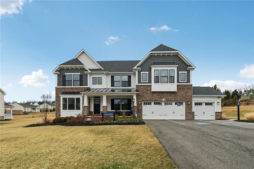 1002 Black Sands Dr, Jeannette, PA, 15644-4775 | Card Image
