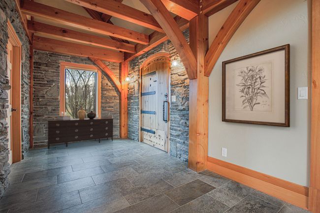 main entrance- digitally staged | Image 4