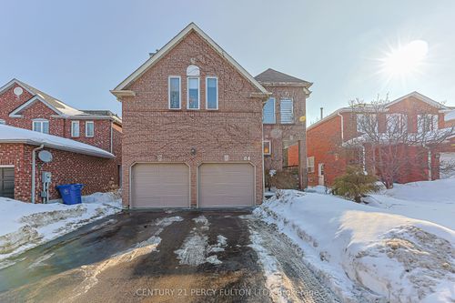 84 Loraview Lane, Aurora, ON, L4G6N5 | Card Image