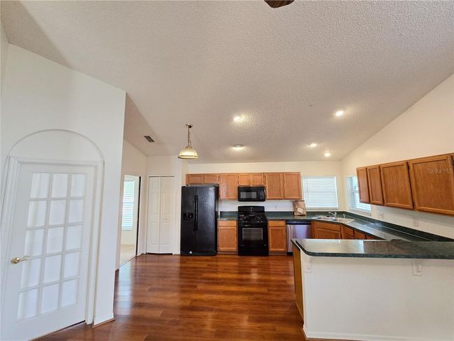 View of the kitchen | Image 18