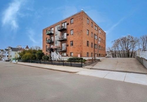 apt-9-39 Crescent Ave, Chelsea, MA, 02150-2567 | Card Image