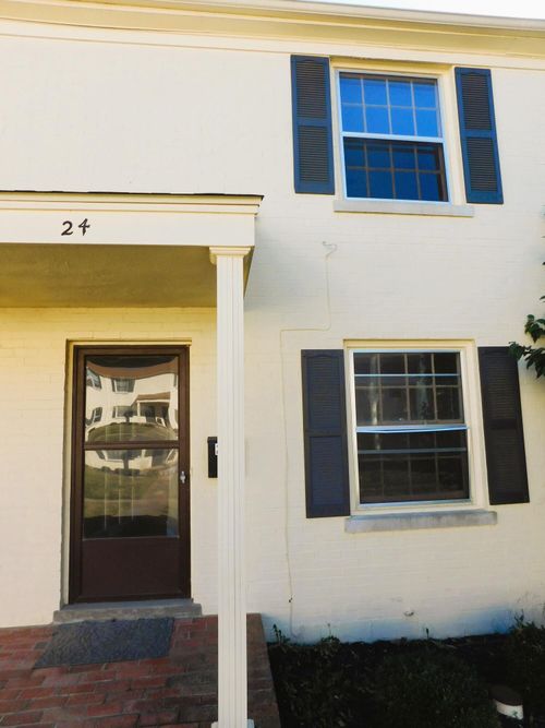 24-1435 N Forbes Rd, Lexington, KY, 40511-2030 | Card Image