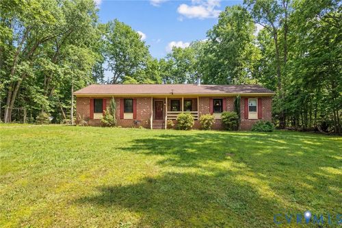 4725 E Grey Fox Cir, Gum Spring, VA, 23065-2166 | Card Image