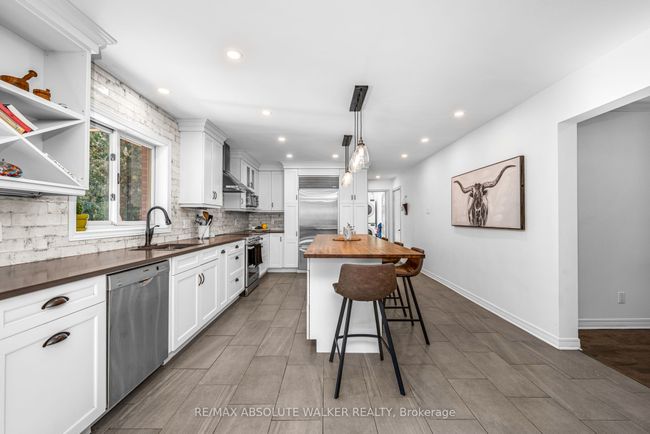 6284 Elkwood Dr, House other with 4 bedrooms, 4 bathrooms and 4 parking in Greely ON | Image 11
