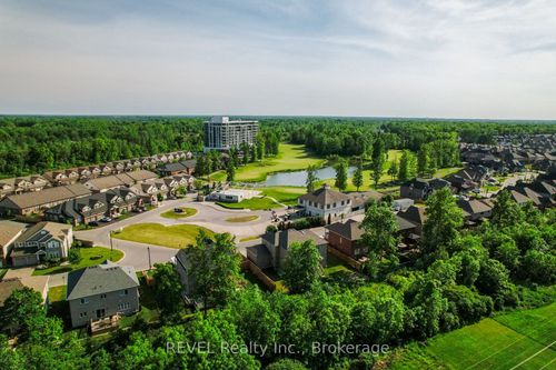1003-7711 Green Vista Gate, Niagara Falls, ON, L2G0Y9 | Card Image