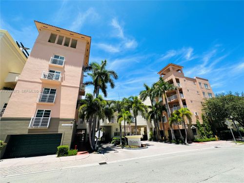 314-140 Meridian Ave, Miami Beach, FL, 33139-7009 | Card Image