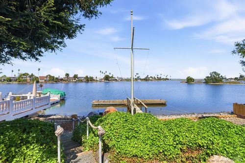 45 Bahama Reef, Novato, CA, 94949-5302 | Card Image