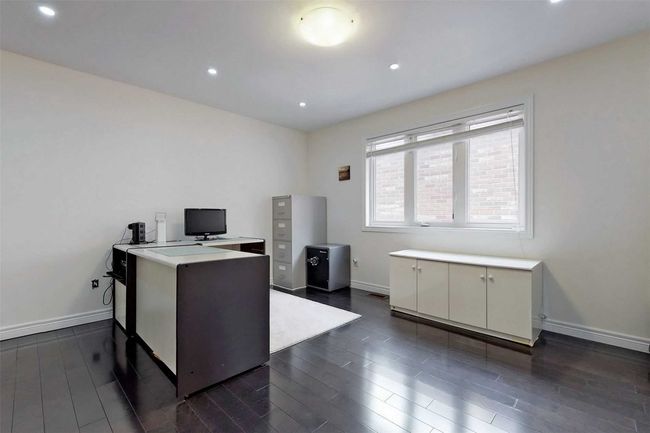 10 Gosling St, House other with 4 bedrooms, 5 bathrooms and 7 parking in Brampton ON | Image 25