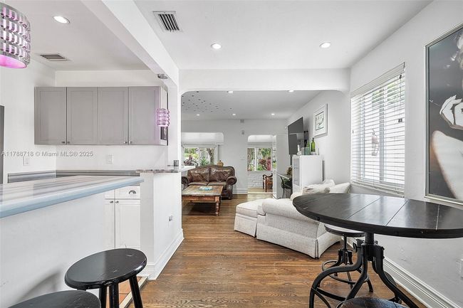 1055 Ne 120 Th St, House other with 4 bedrooms, 2 bathrooms and null parking in Biscayne Park FL | Image 14