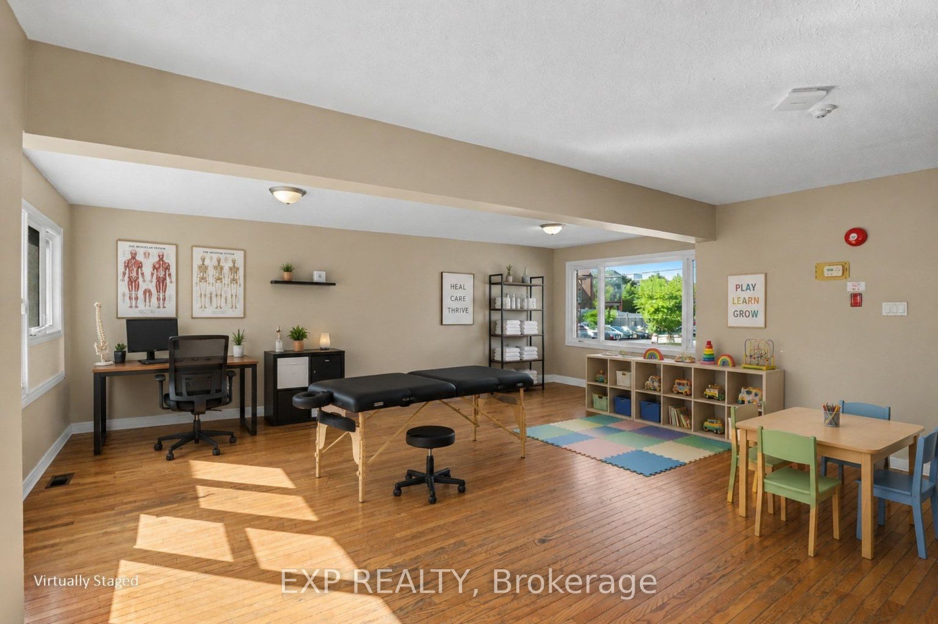 Commercial Lease in Vanier and Kingsview Park 4