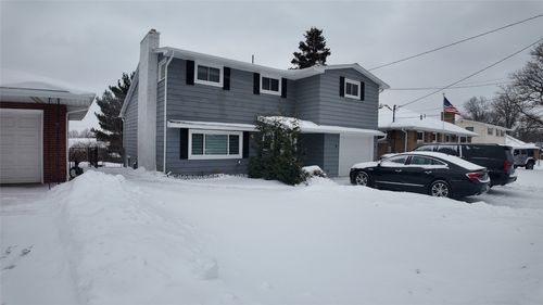 1574 W 41st St, Erie, PA, 16509-1106 | Card Image